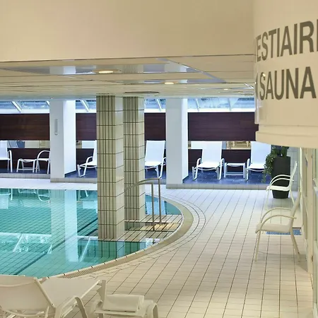 Diana Restaurant & By Happyculture Отель Мольсайм