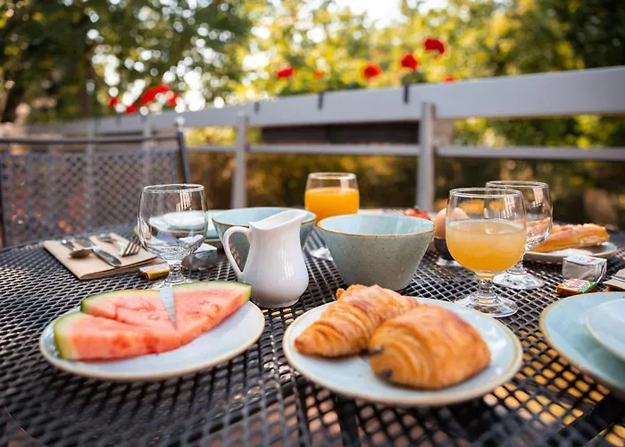 Diana Restaurant & By Happyculture Hotel