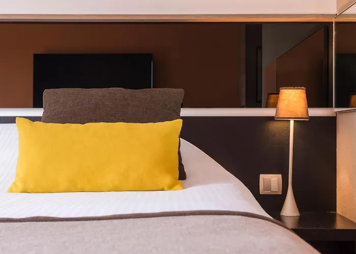 Diana Restaurant & By Happyculture Hotel