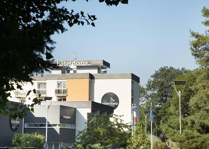 Hotel Diana Restaurant & By Happyculture