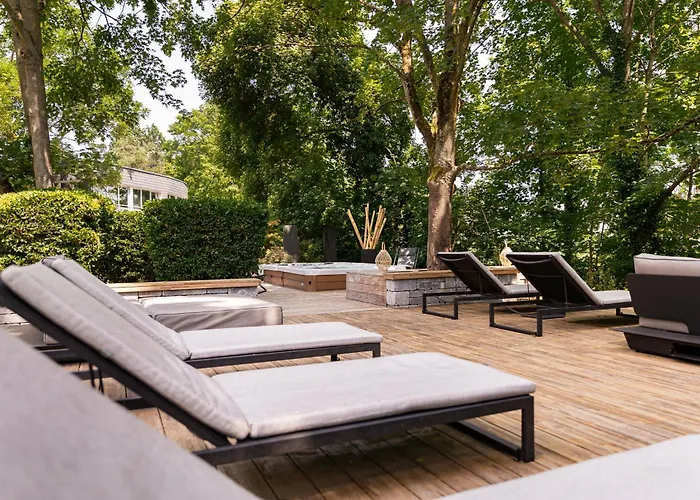 Diana Restaurant & By Happyculture 4*