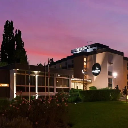 Diana Restaurant & By Happyculture Hotel