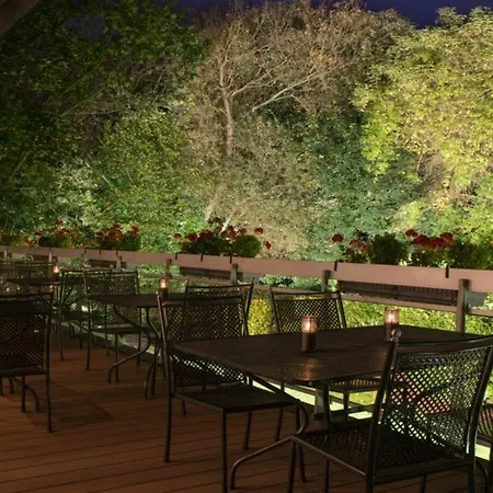 Diana Restaurant & By Happyculture Hotel